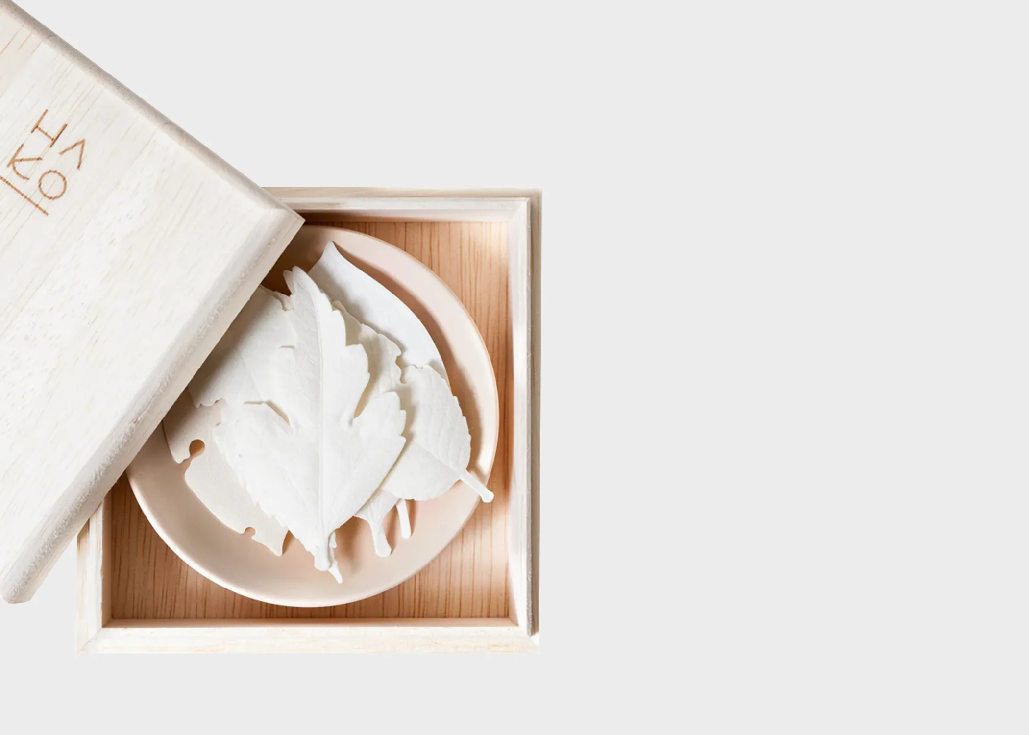 Leaf Paper Incense - 6 pcs, Mat, & Dish - Image 3