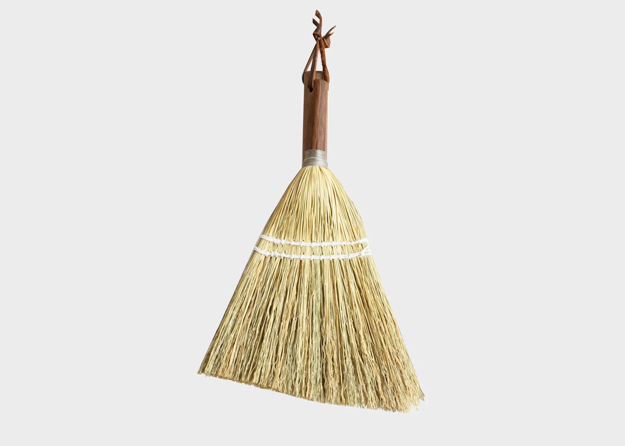 Hand Broom Walnut - Image 3